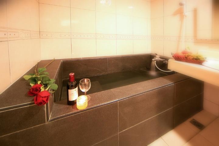 רן-איי Ming Lu Holiday Hotel מראה חיצוני תמונה