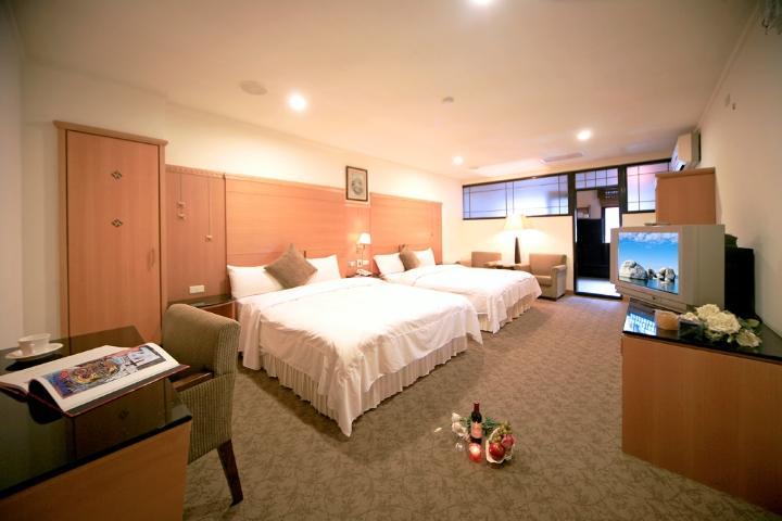 רן-איי Ming Lu Holiday Hotel מראה חיצוני תמונה